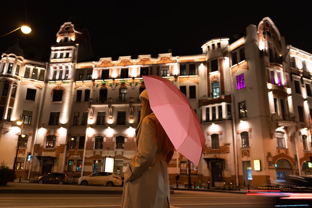 Зонт складной Manifest Color со светоотражающим куполом, красный — изображение 7