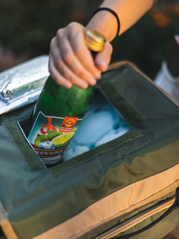 Термосумка с люком «Арктика», M, зеленая — изображение 5