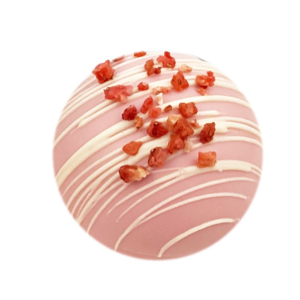 Шоколадная бомбочка «Клубника» — изображение 2