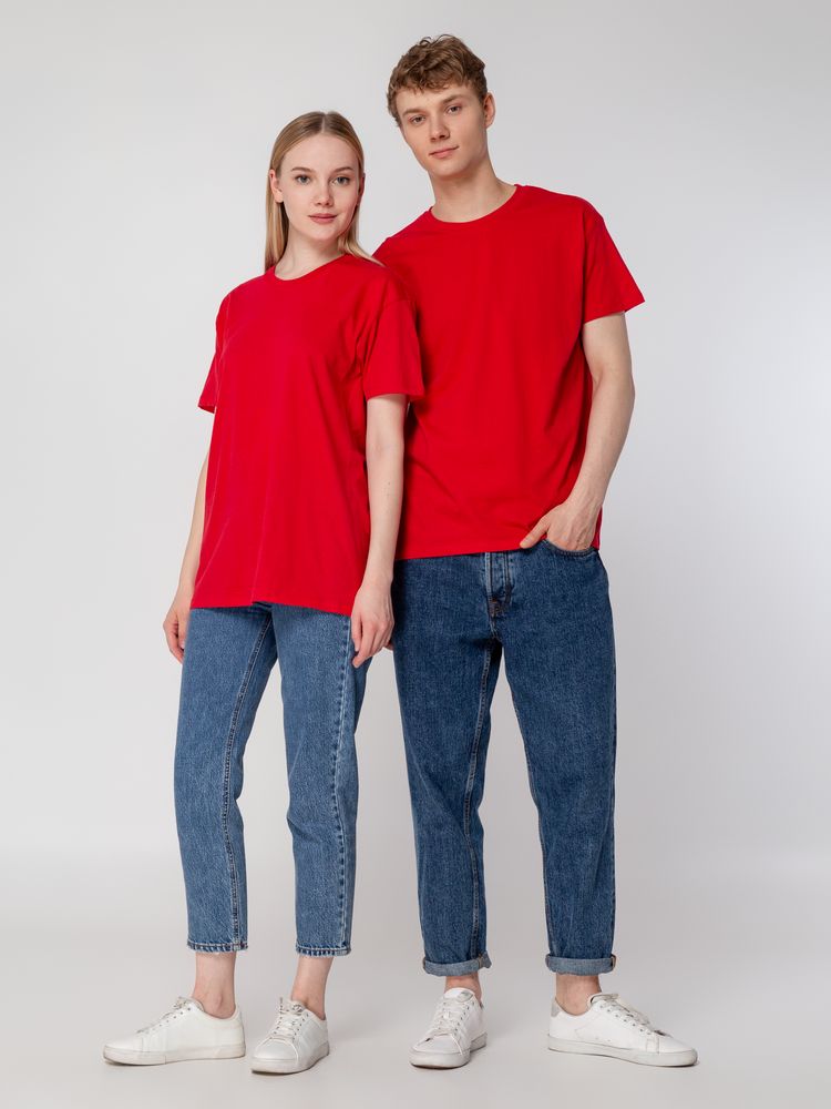 Футболка унисекс Regent 150, красная — изображение 12