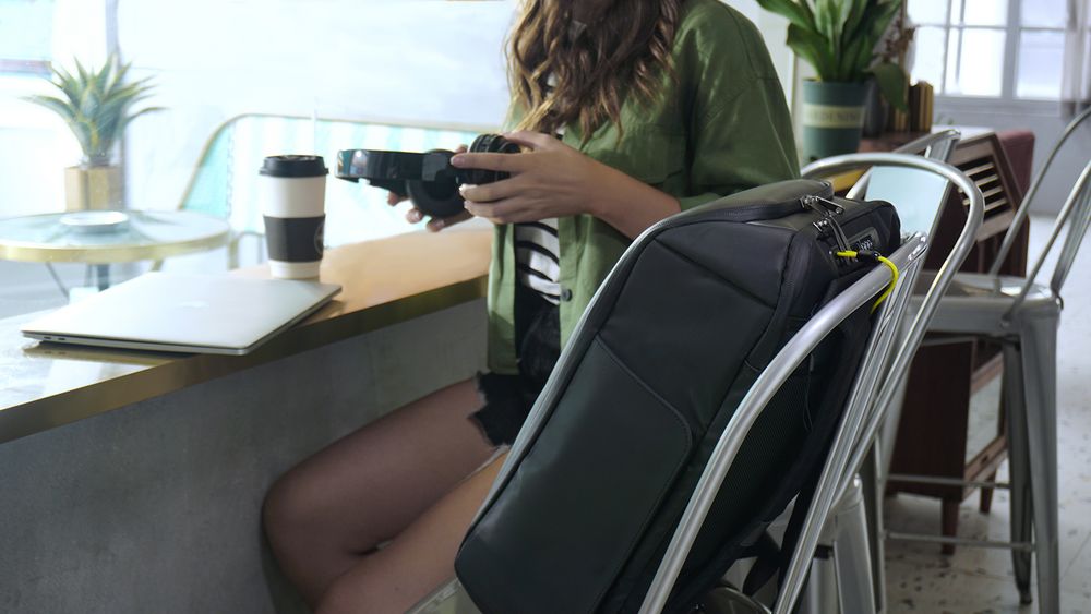 Рюкзак FlipPack, черный с зеленым — изображение 13