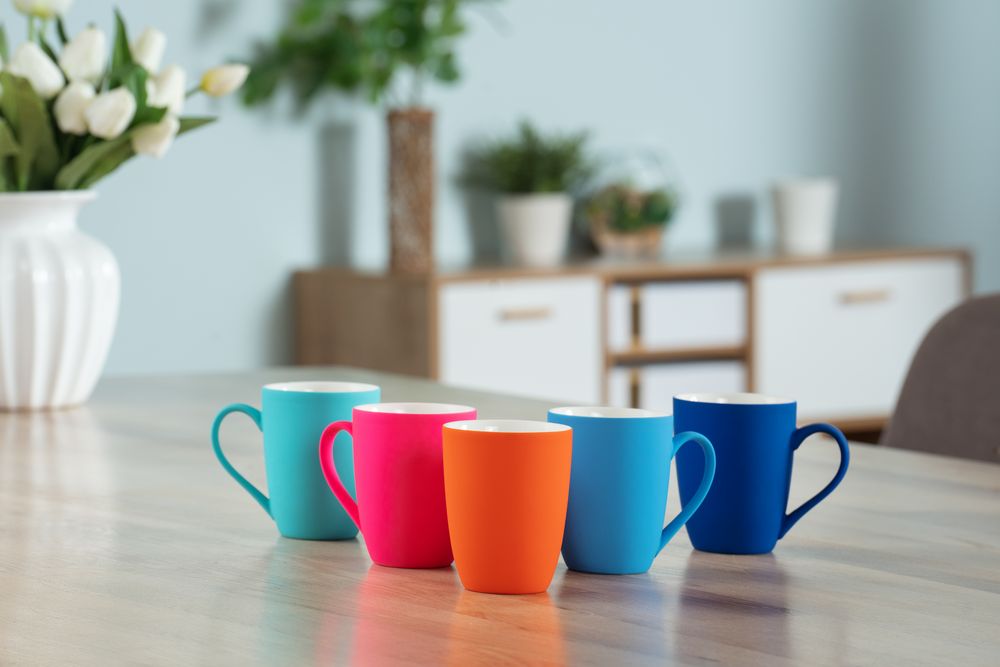 Кружка Good Morning с покрытием софт-тач, ver.2, оранжевая — изображение 4