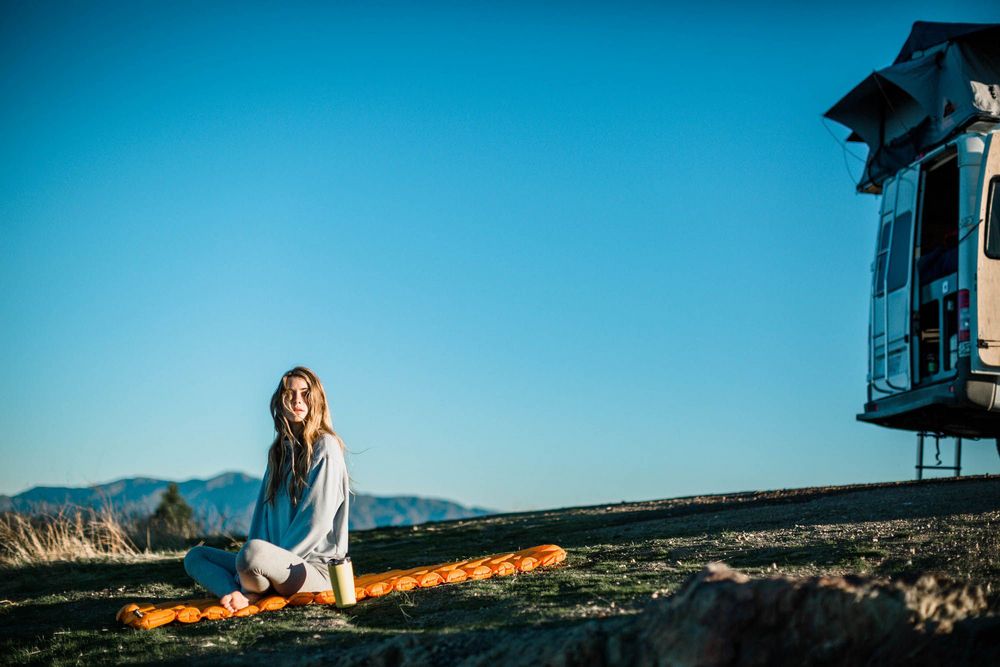 Надувной коврик Insulated Static V Lite, оранжевый — изображение 10