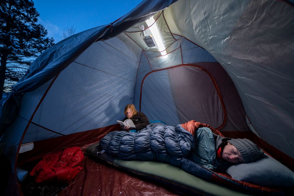 Мягкий кемпинговый фонарь Everglow Light Tube, средний — изображение 9