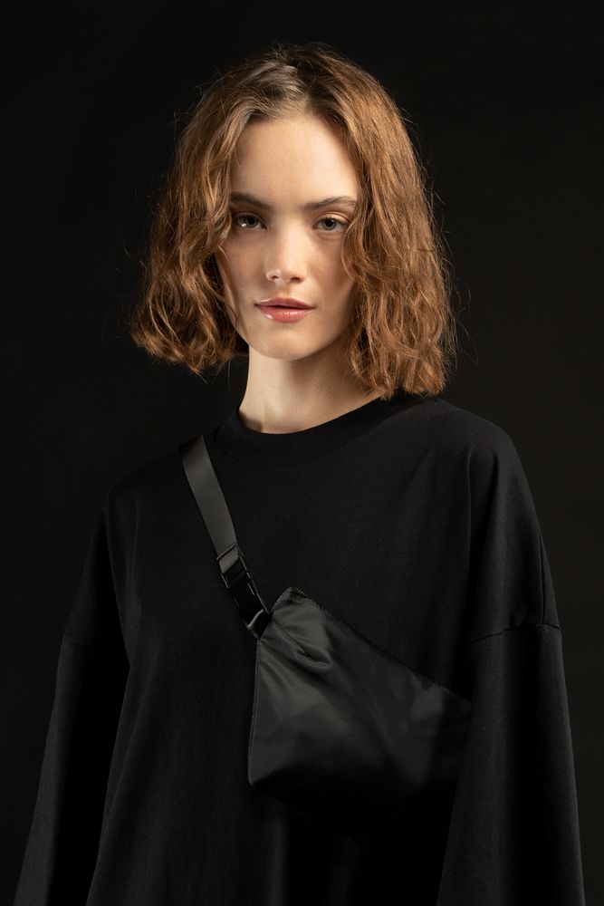 Поясная сумка W1, черная — изображение 2