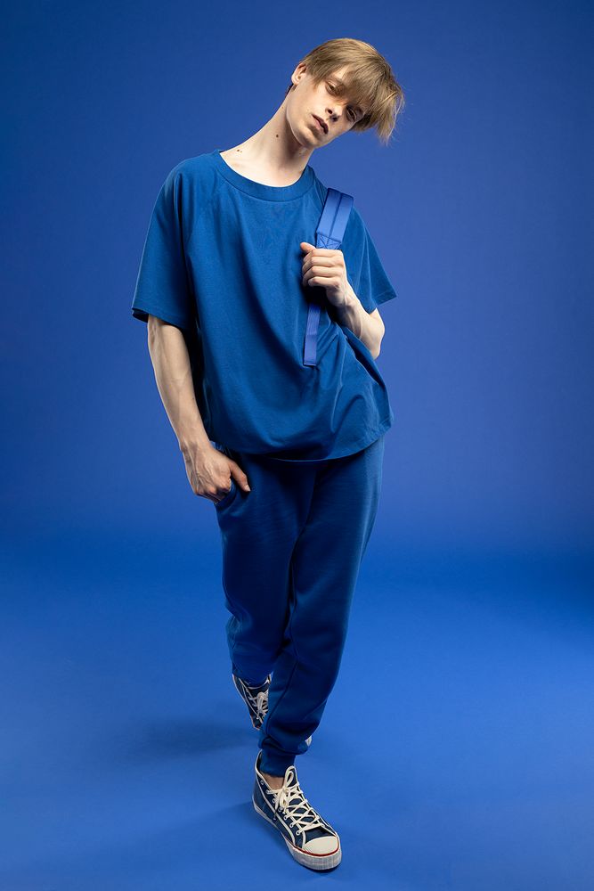 Футболка унисекс оверсайз T2, синяя — изображение 2