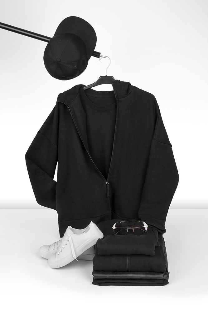 Футболка унисекс оверсайз T3, черная — изображение 12