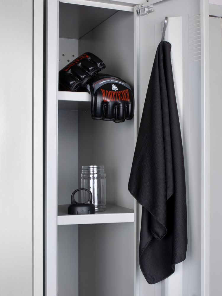 Охлаждающее полотенце Frio Mio в бутылке, черное — изображение 7