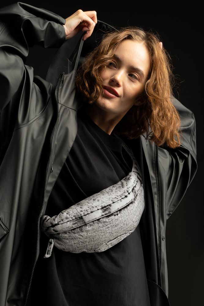 Поясная сумка W6, серая — изображение 2