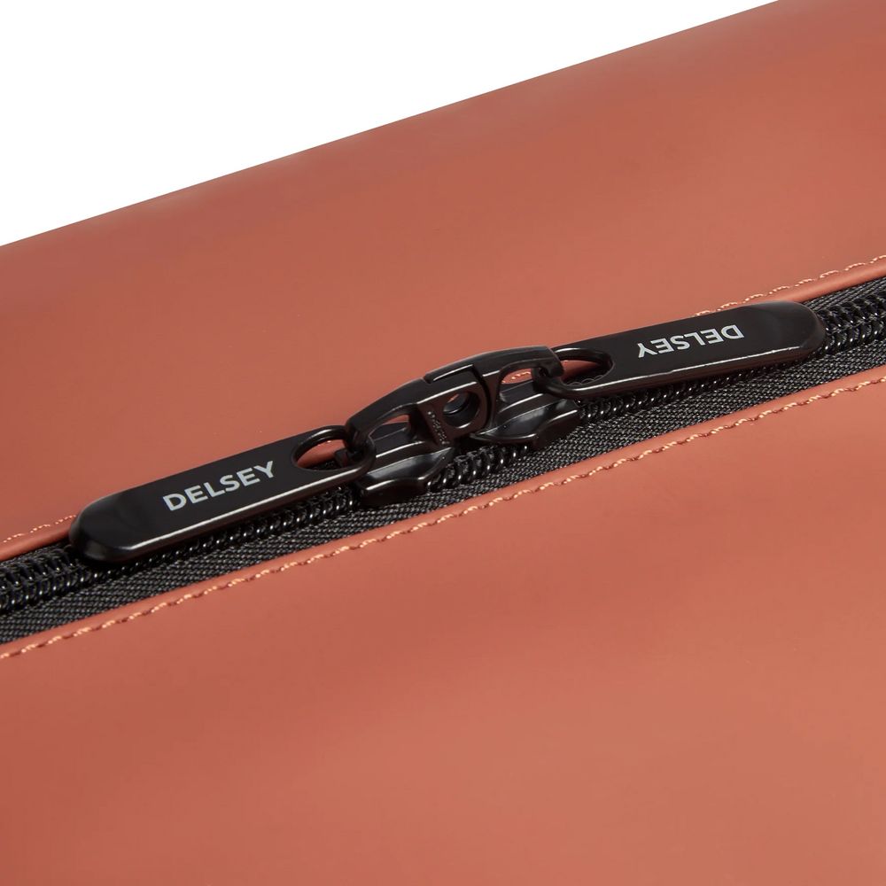 Сумка дорожная Turenne S, красно-коричневая — изображение 7