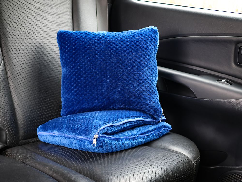 Плед-подушка Dreamscape, синий — изображение 8