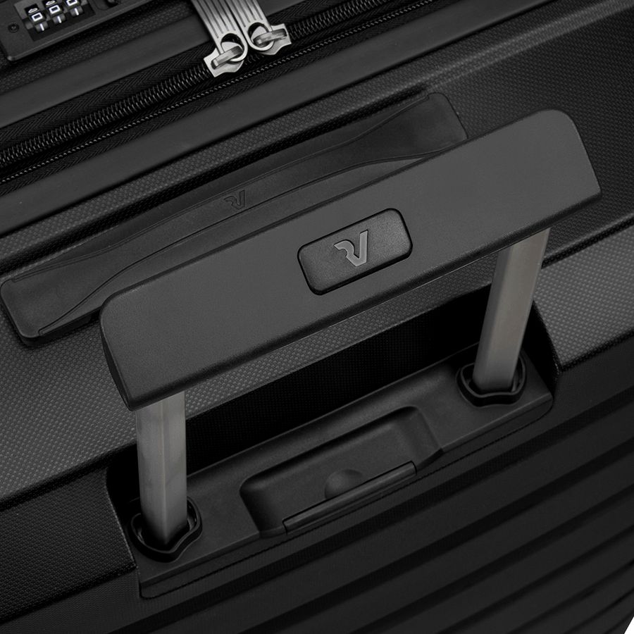 Чемодан Butterfly L, черный — изображение 9