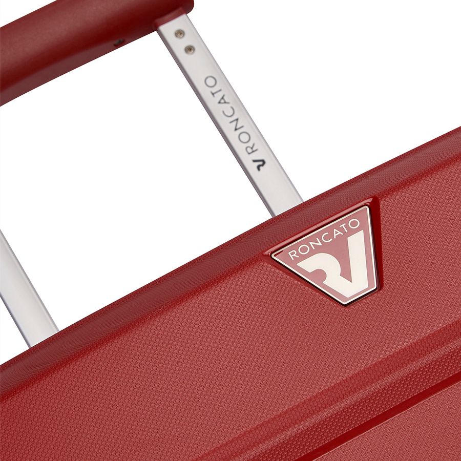 Чемодан Butterfly L, красный — изображение 11