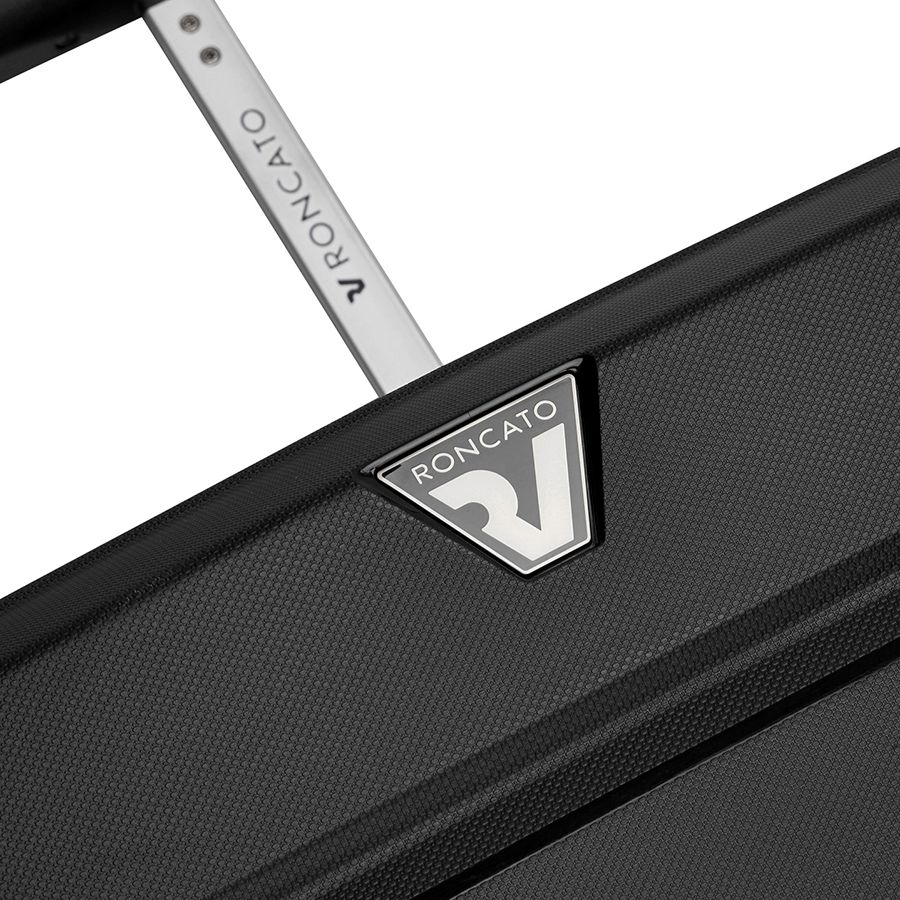 Чемодан Butterfly M, черный — изображение 10