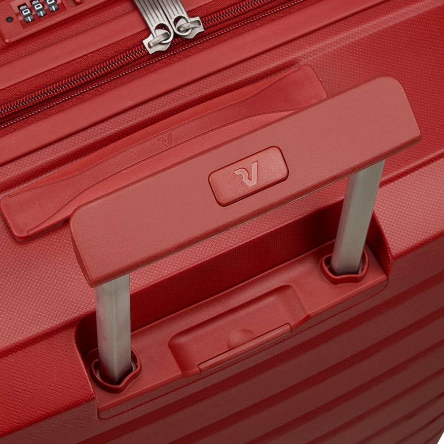 Чемодан Butterfly M, красный — изображение 9