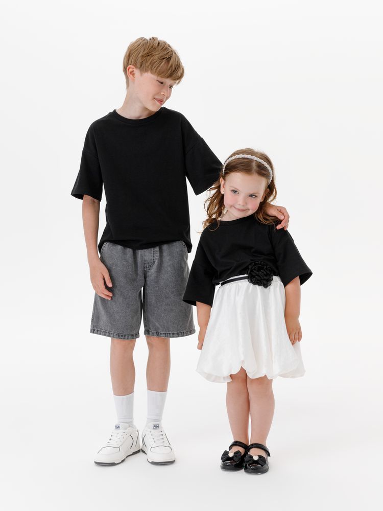 Футболка детская оверсайз Teezer, черная — изображение 11