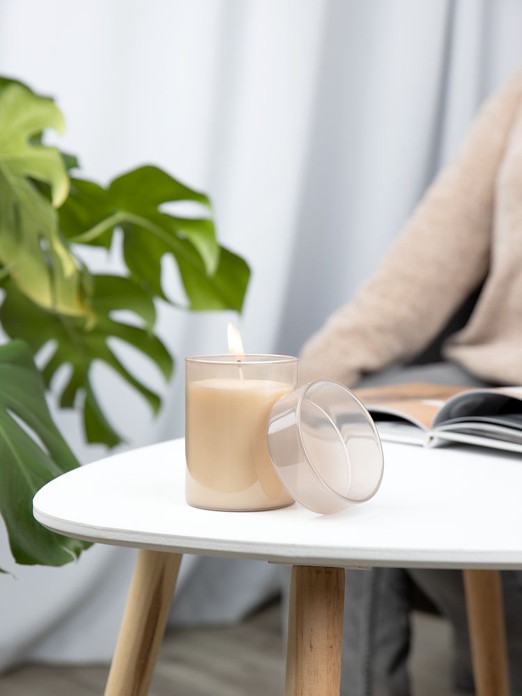 Ароматическая свеча Flikka, сосна и кипарис, бежевая — изображение 8