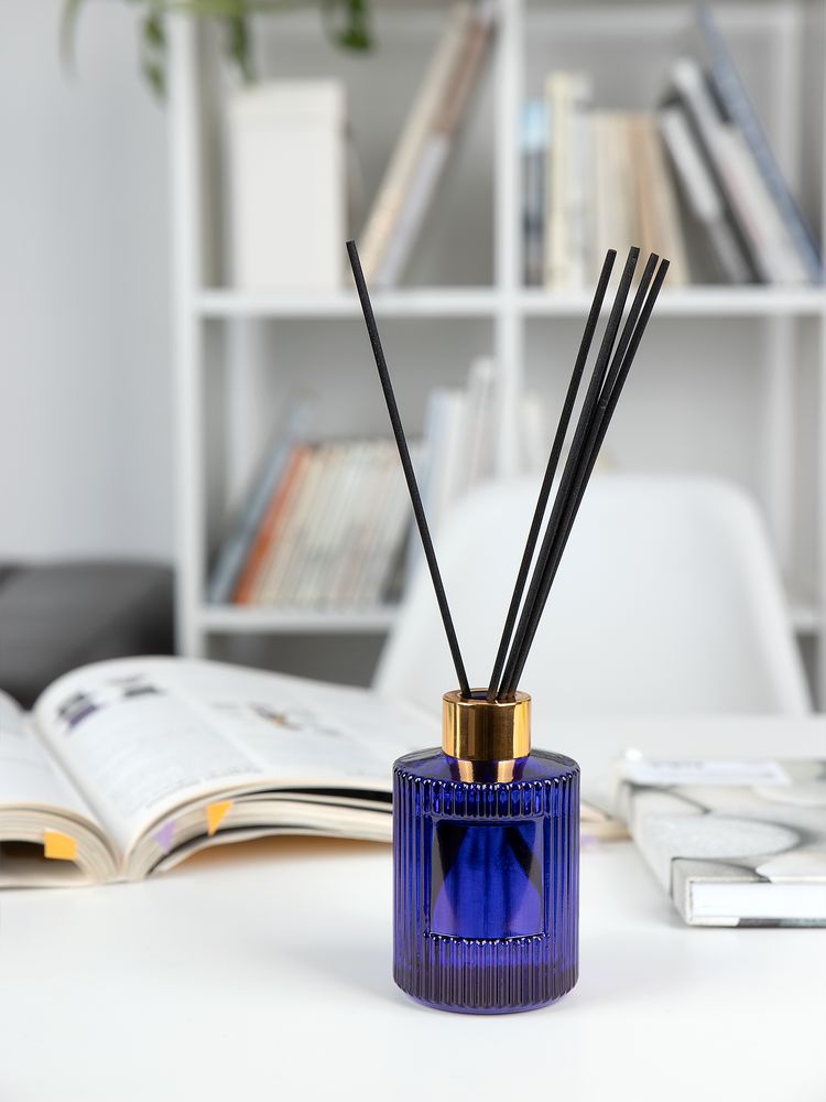 Диффузор ароматический Fragnola, пряная древесина и кардамон, темно-синий — изображение 9