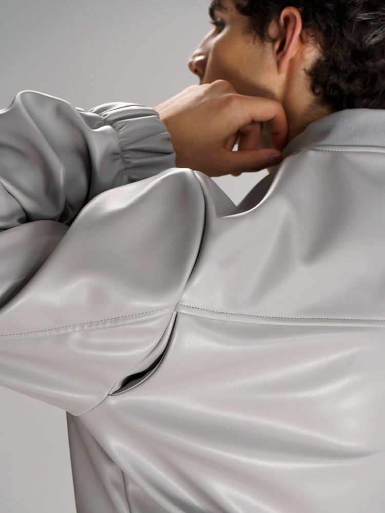 Бомбер из искусственной кожи Univer, серый — изображение 12