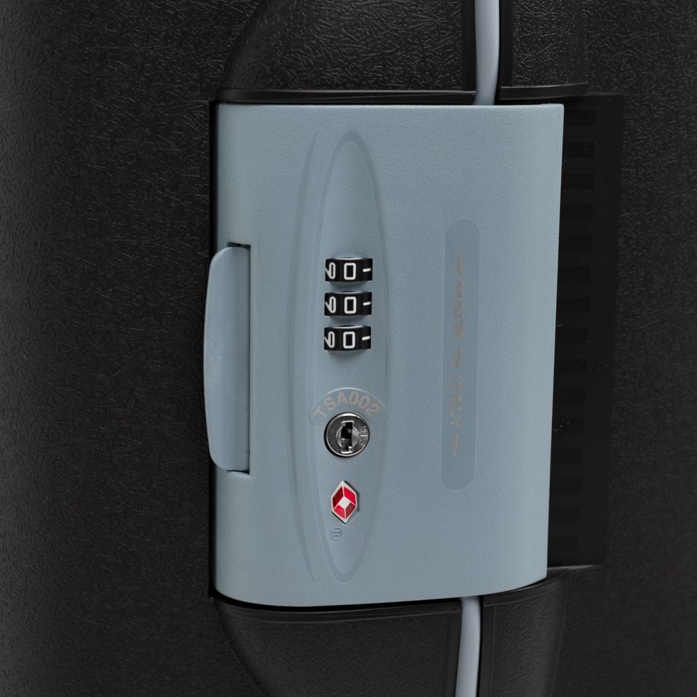 Чемодан Light Ltd Edition S, черный — изображение 7