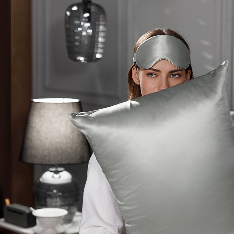 Маска для сна Essential, светло-серая — изображение 6