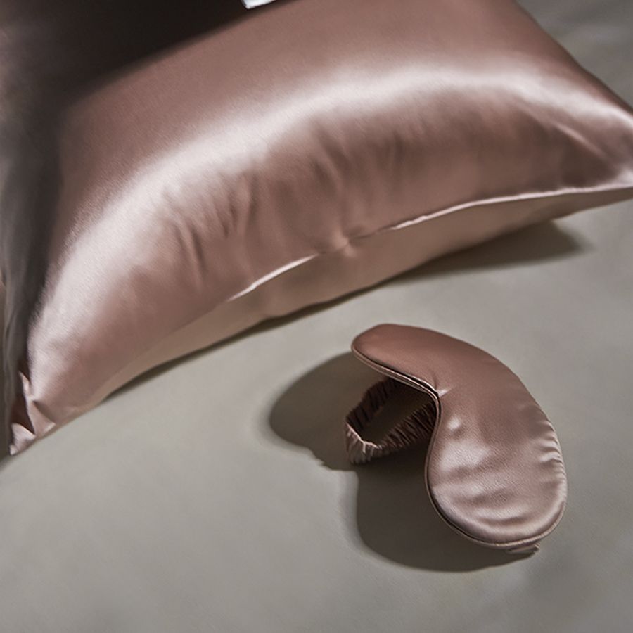 Маска для сна Essential, розовая (пыльная роза) — изображение 6