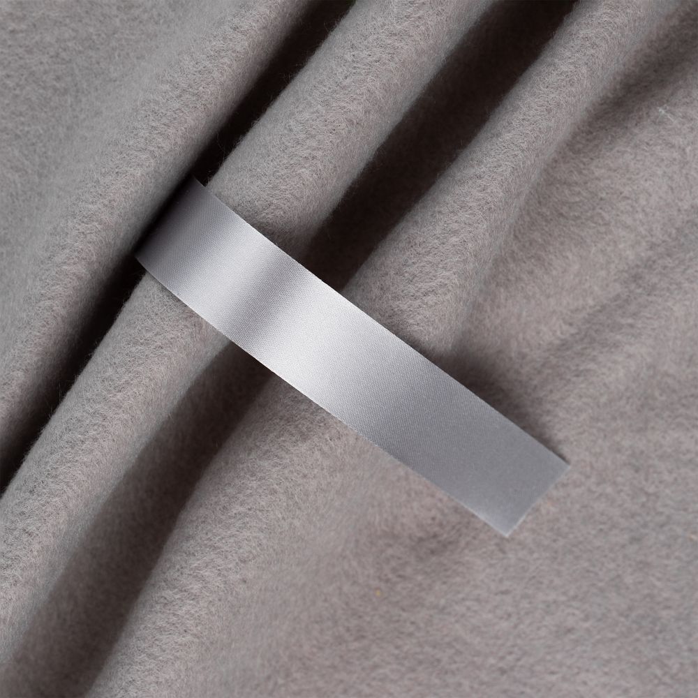 Лента сатиновая Satin 20 M, серая, 80 см — изображение 2