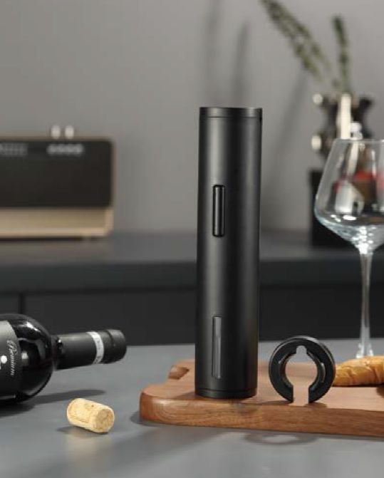 Электрический штопор с ножом для фольги Wine Crime, черный — изображение 8