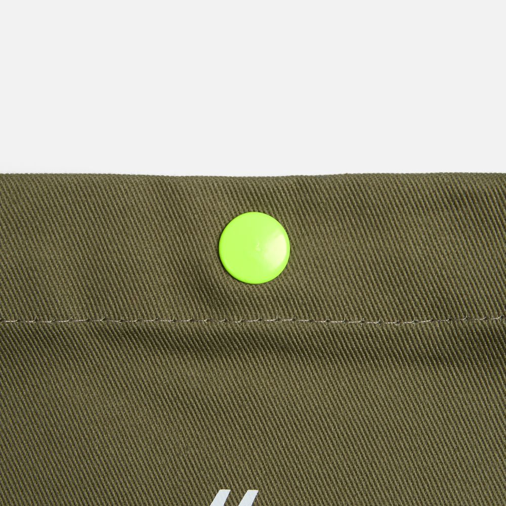 Кнопка Clavis, M, желтый неон — изображение 8