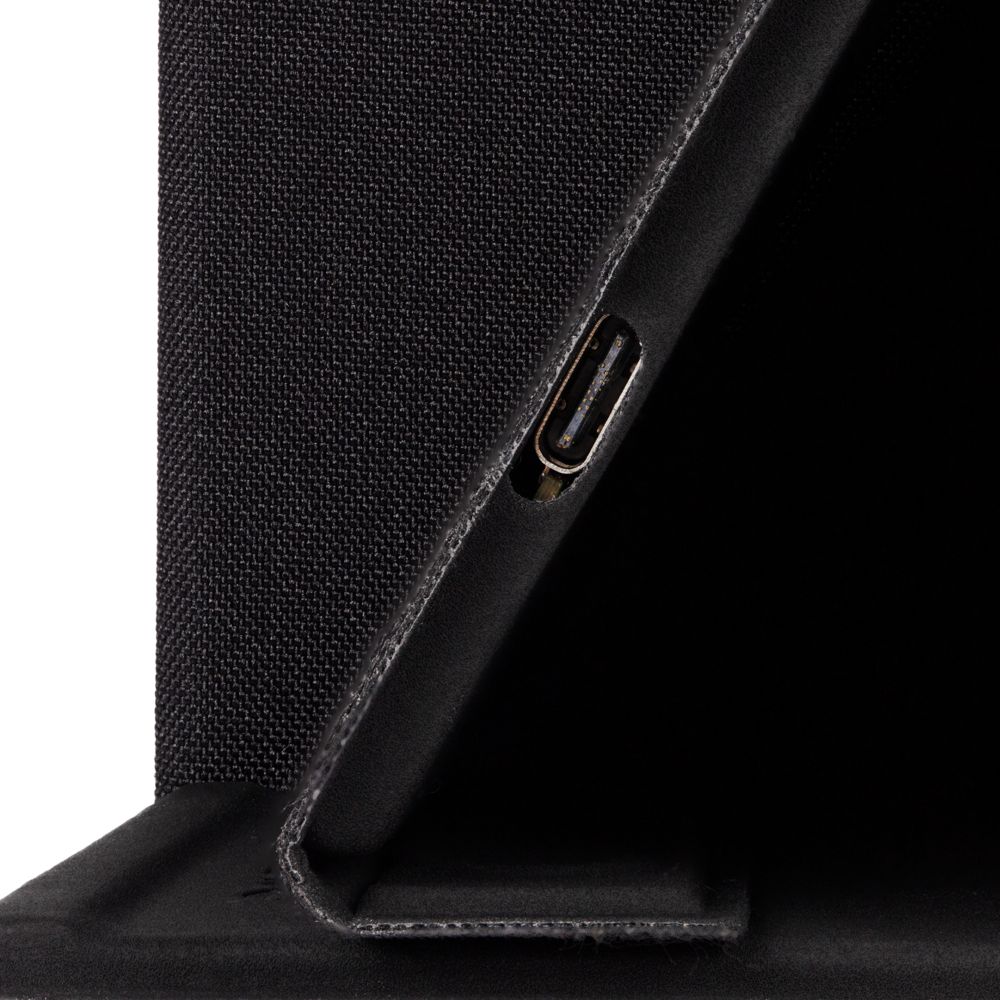 Настольный органайзер Midstream с зарядкой и стаканчиком для ручек — изображение 6