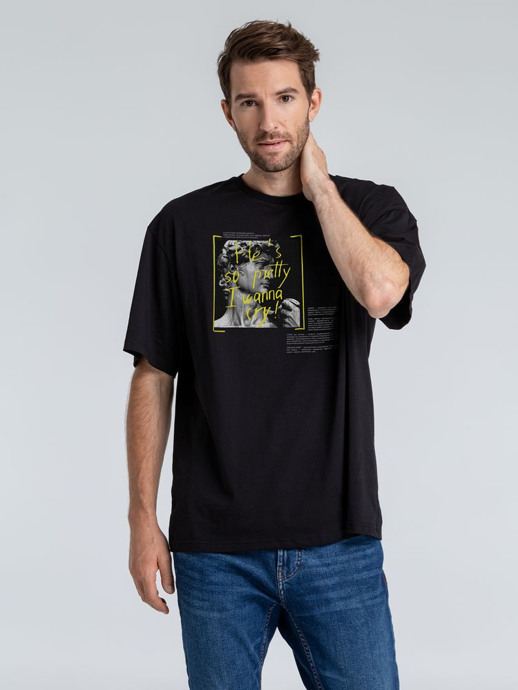 Футболка оверсайз «He is So Pretty. Давид», черная — изображение 2