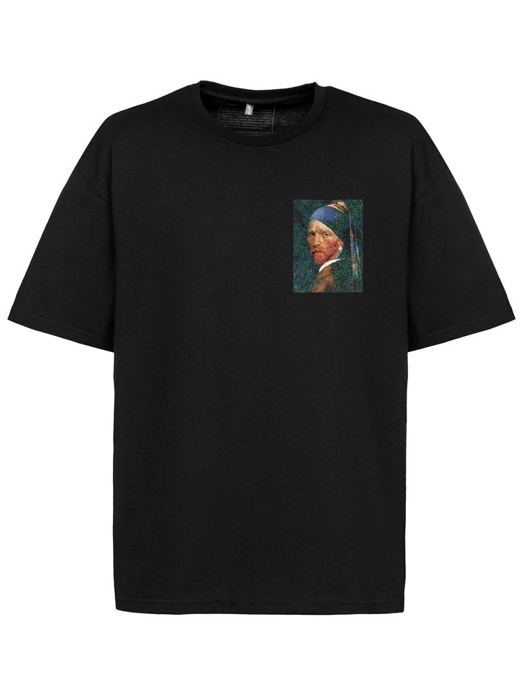 Футболка оверсайз «Мужчина с жемчужной сережкой», черная — изображение 6