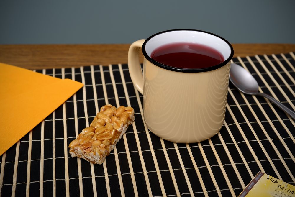 Кружка Dacha, средняя, светло-желтая — изображение 5