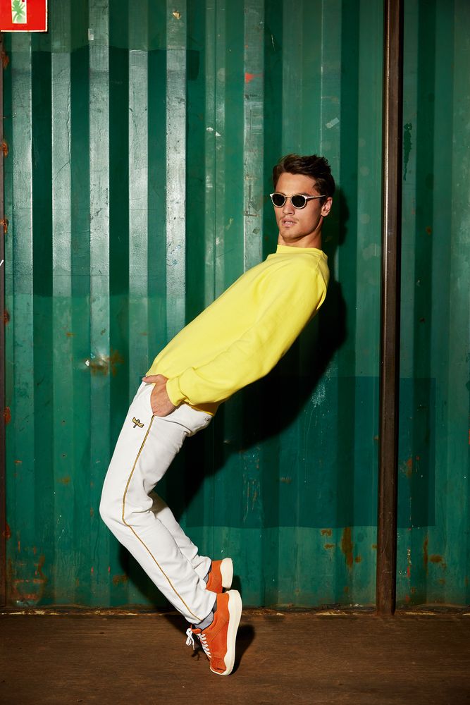 Толстовка ID.002 белая — изображение 6