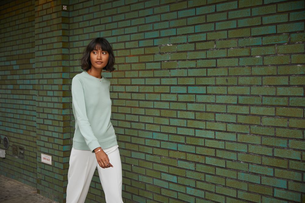 Свитшот женский BNC Inspire (Organic), темно-синий — изображение 6